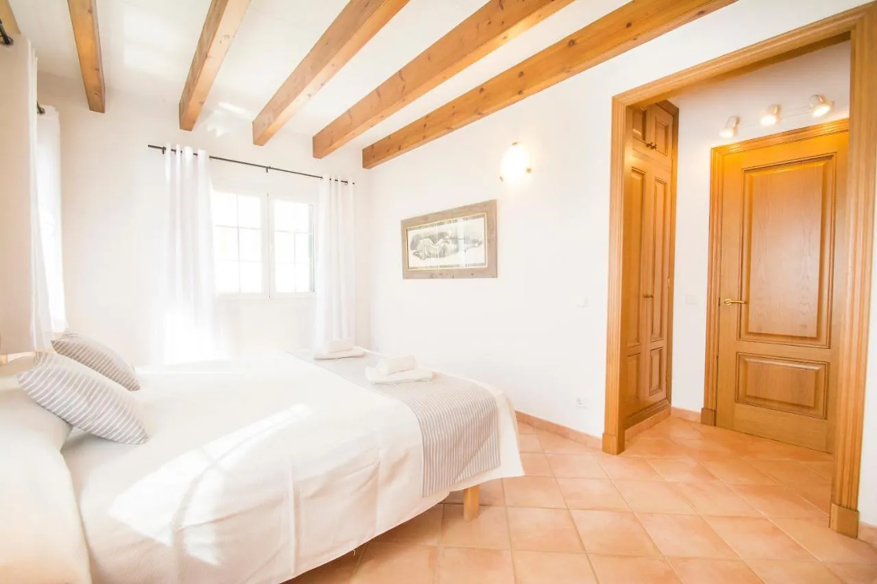 Villa Casa Maria Ferreries  0*,